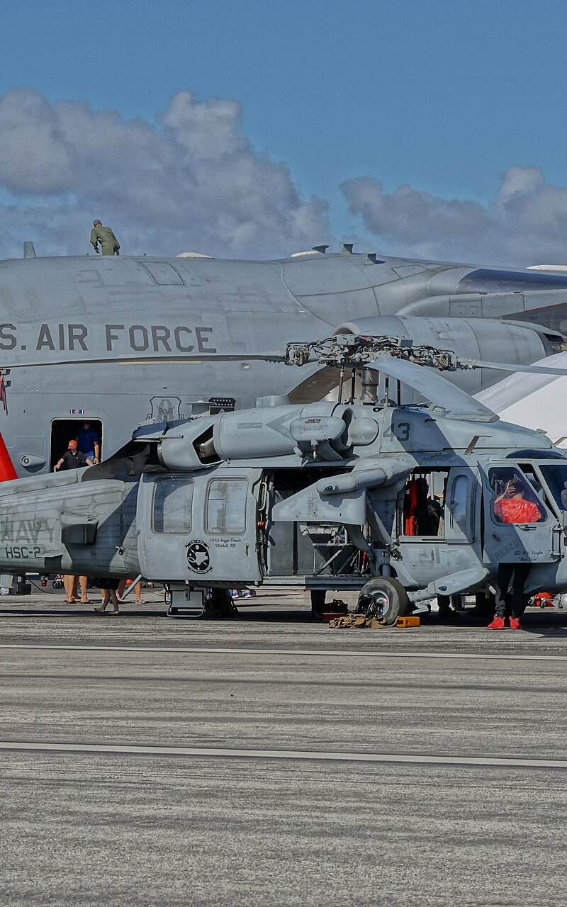  - Helicopter