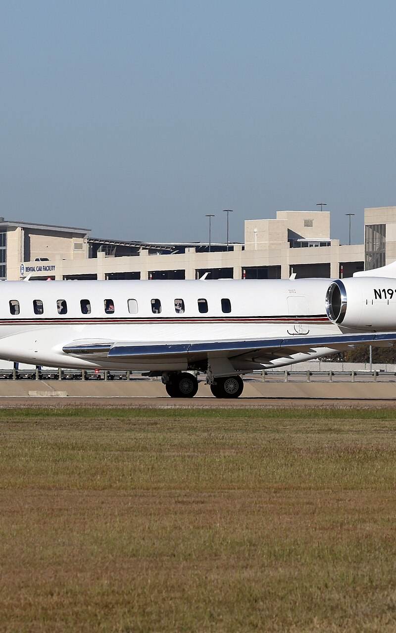 N191QS - Bombardier
