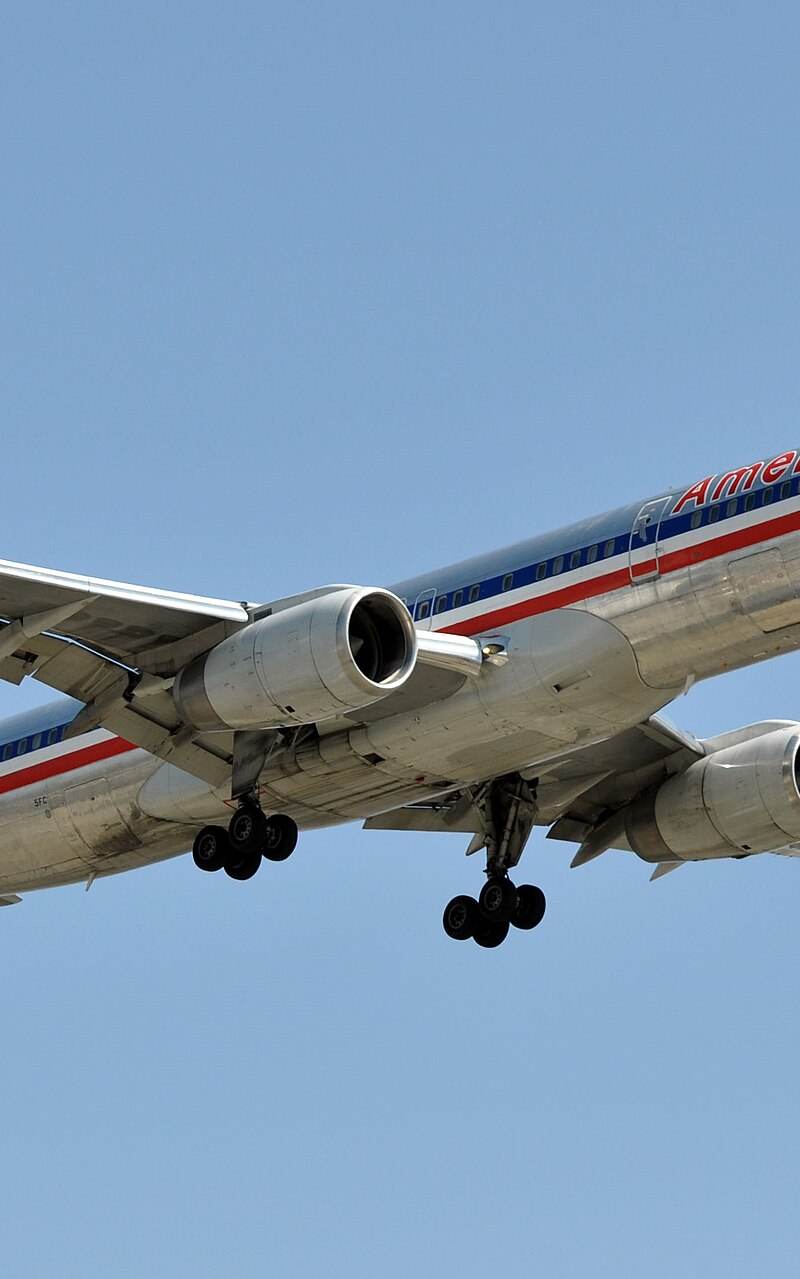 N193AN - Twin-engine aircraft