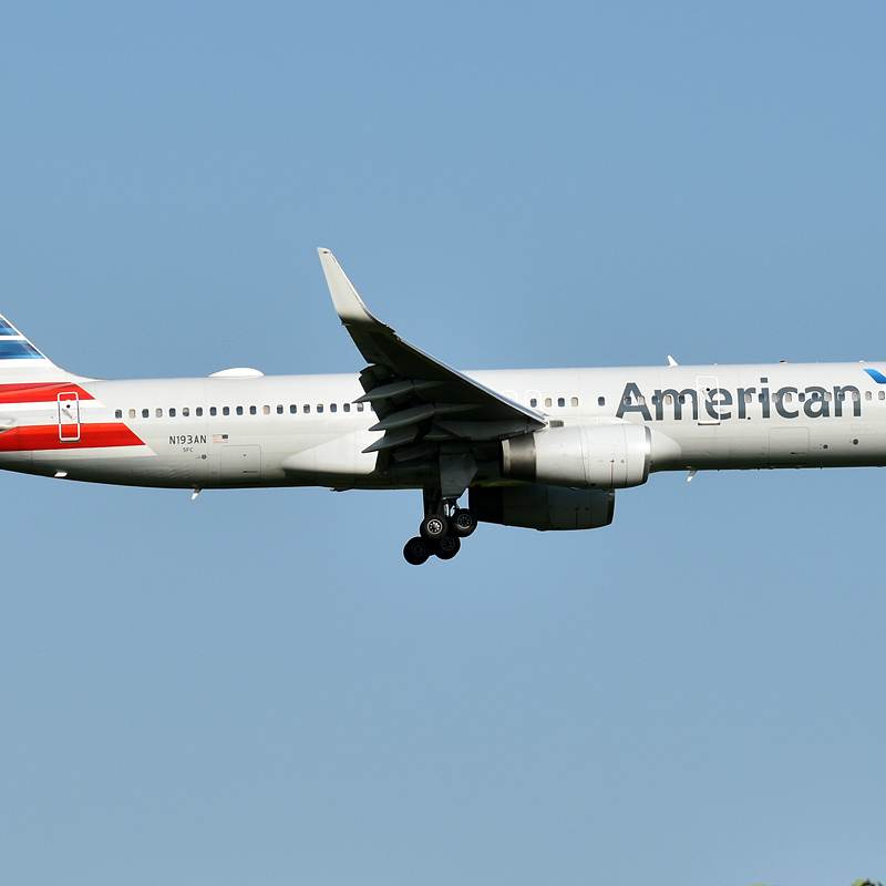 N193AN - Twin-engine aircraft