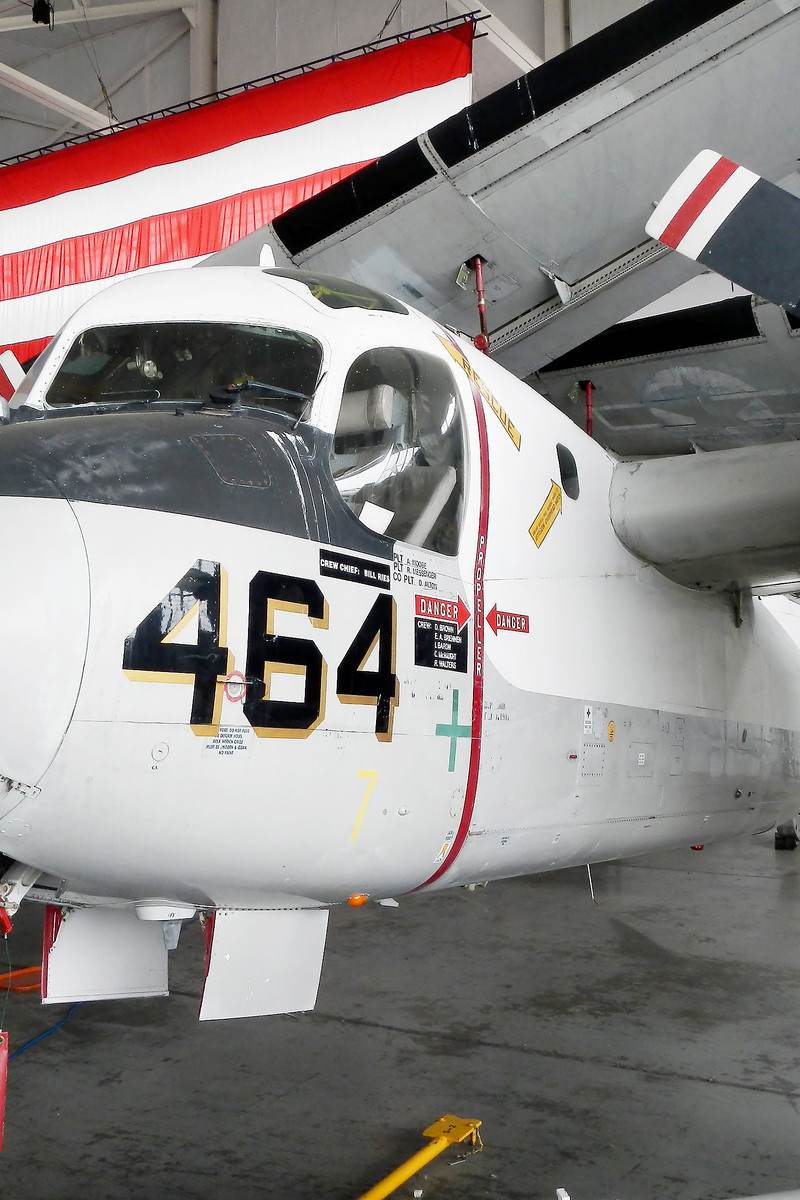 N4225F - Twin-engine aircraft