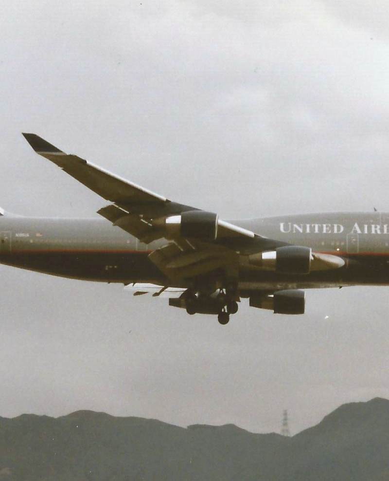 N195UA - Boeing