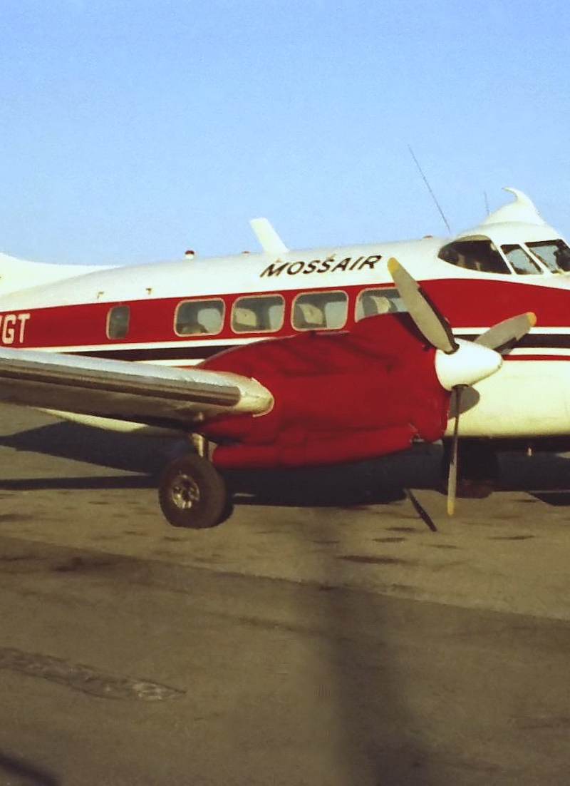 G-AJGT - Twin-engine aircraft