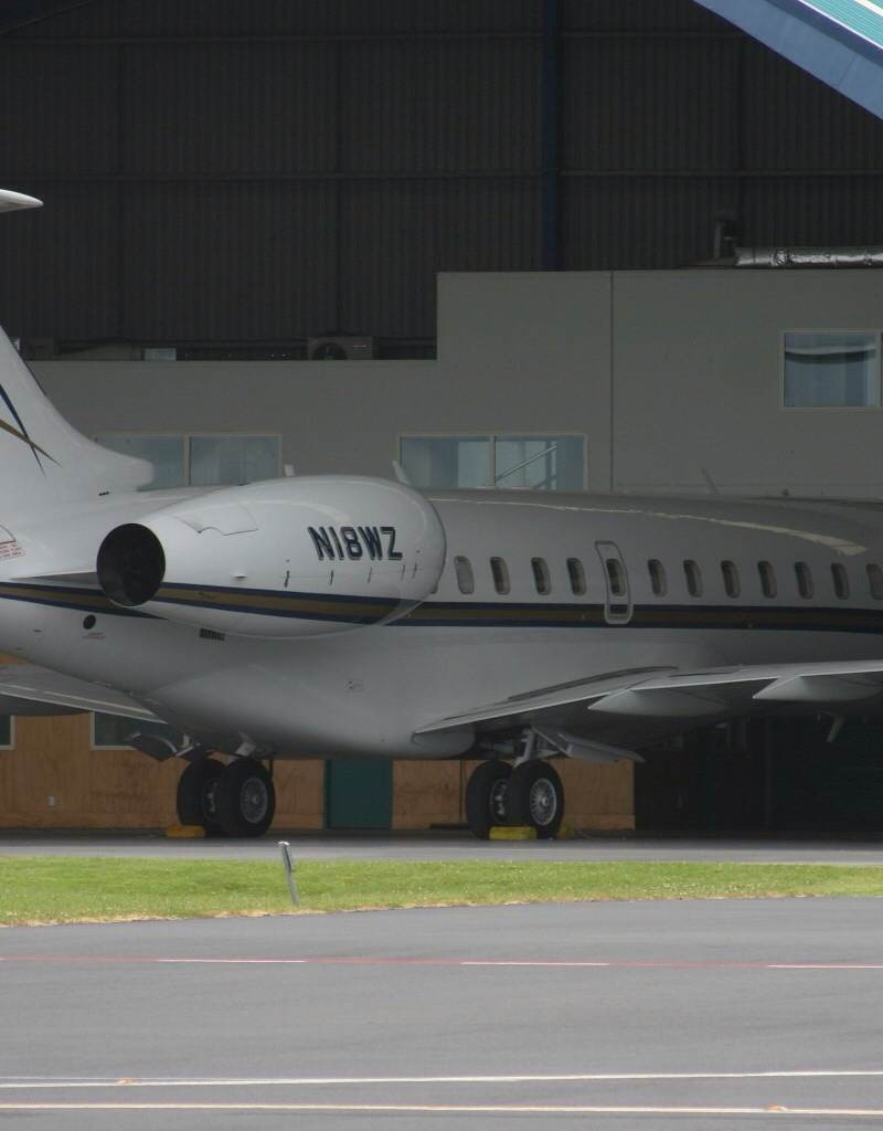 N18WZ - Business jet