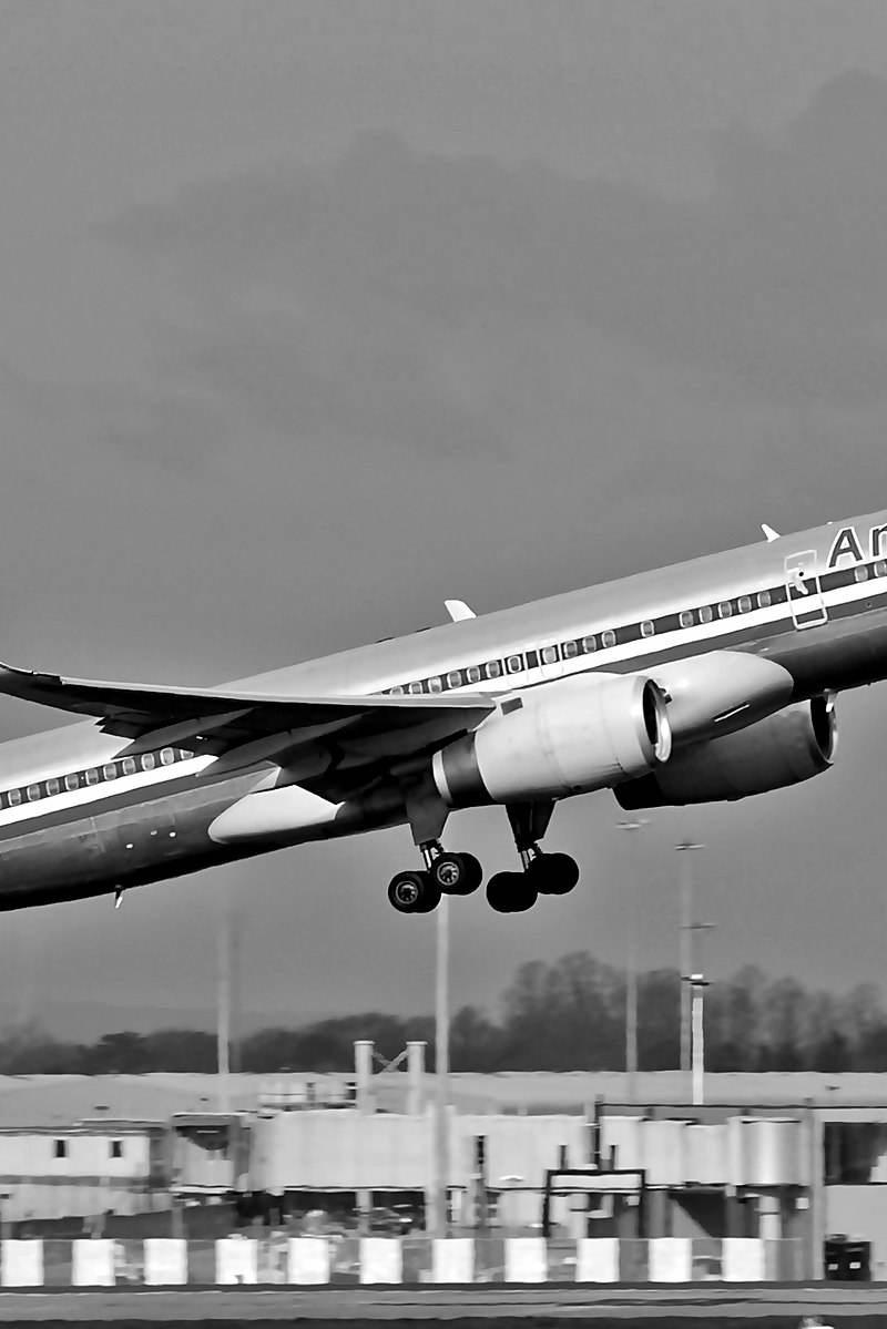 N198AA - Boeing