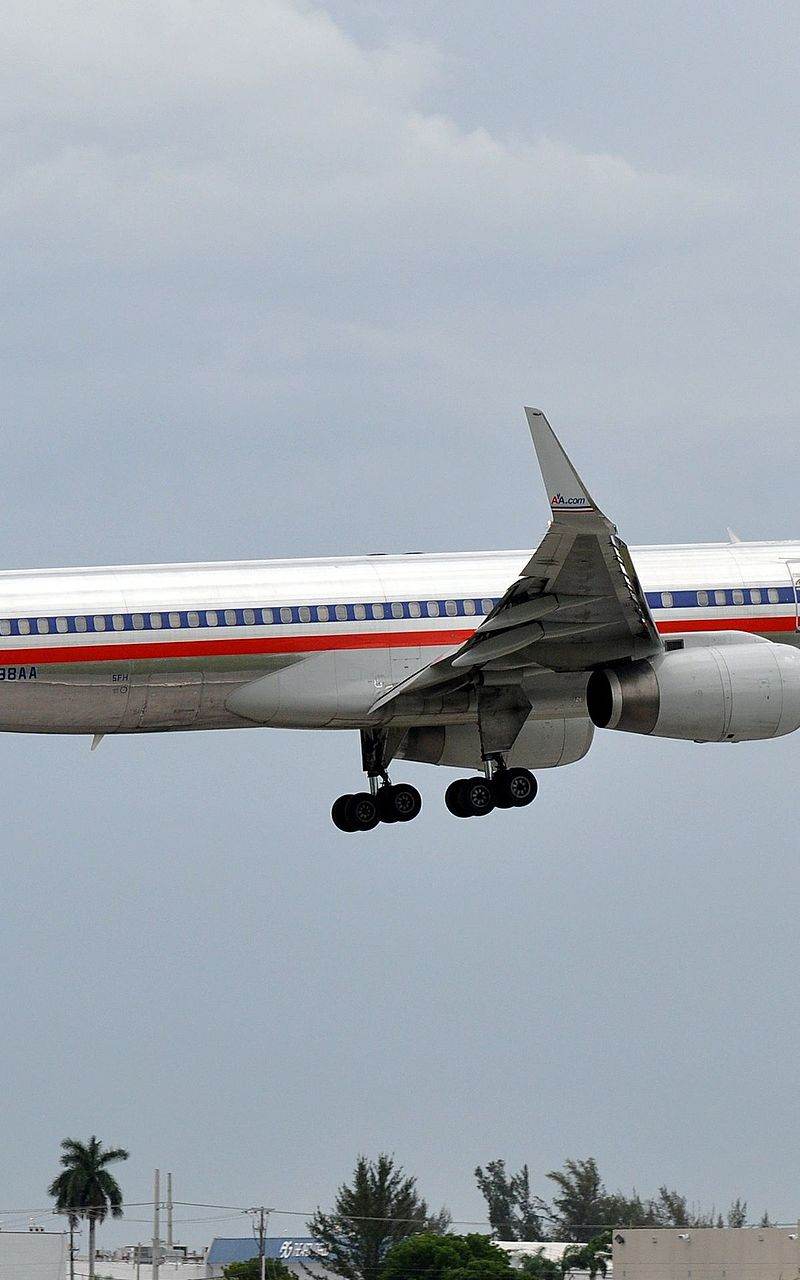 N198AA - Boeing