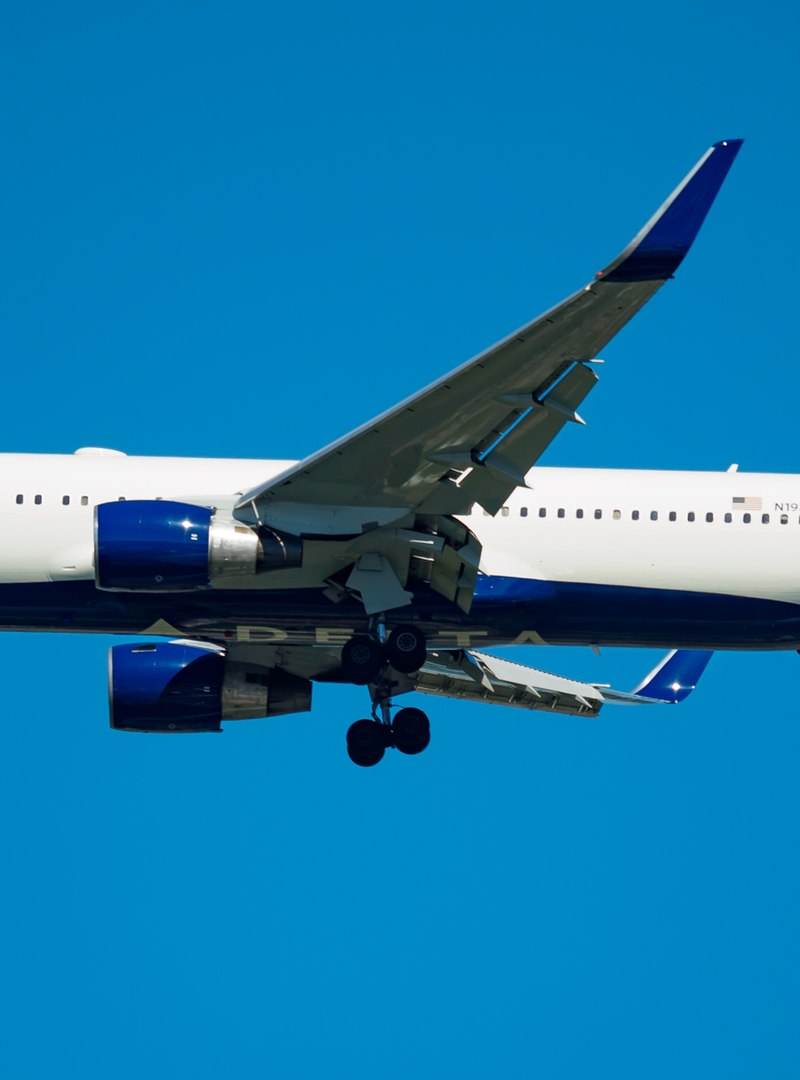 N198DN - Boeing