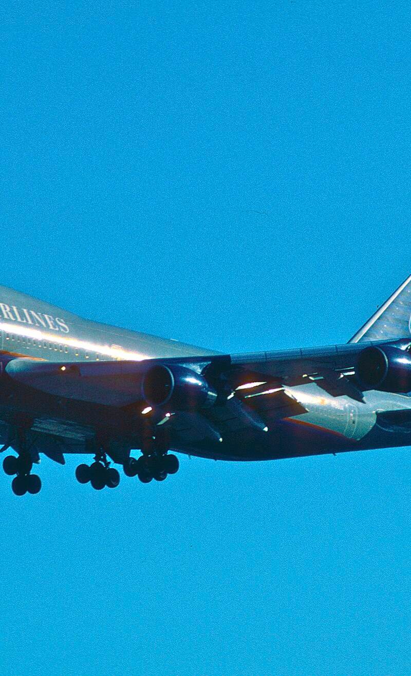 N198UA - Boeing