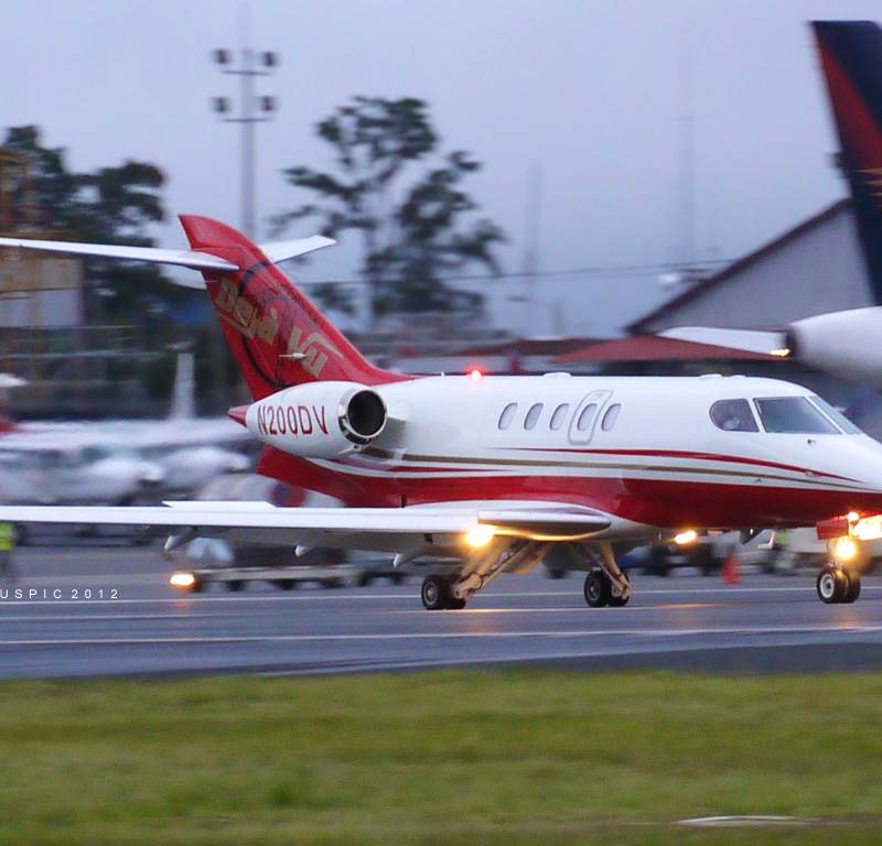 N200DV - Business jet