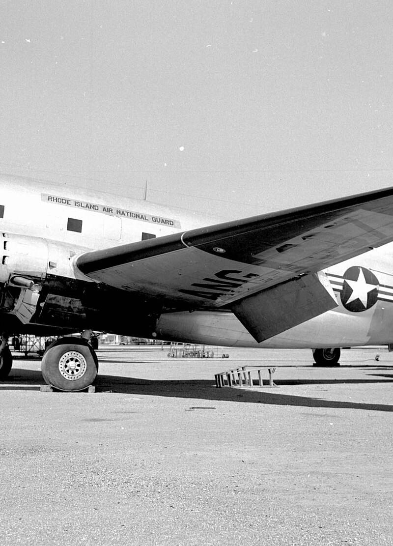  - Twin-engine aircraft