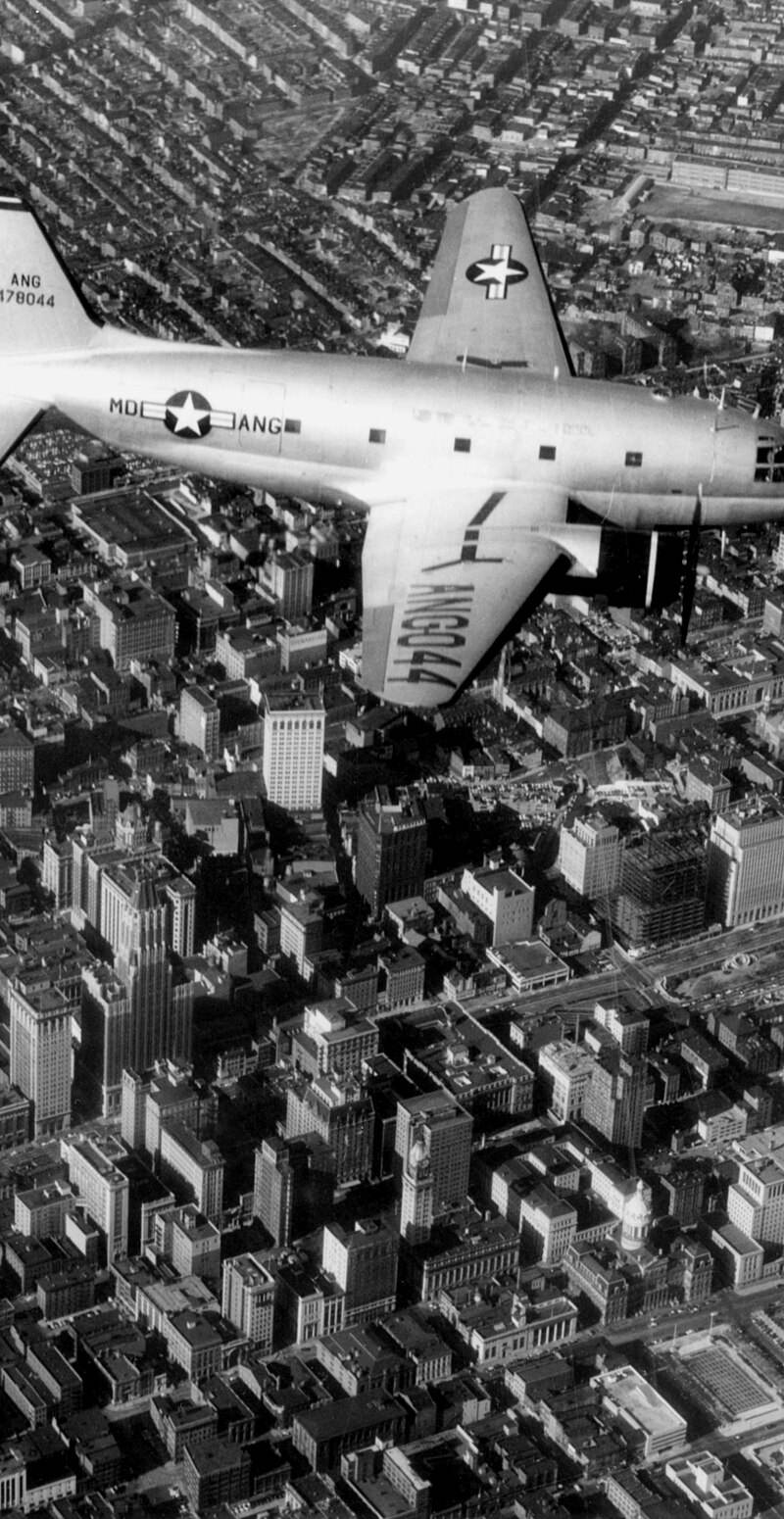  - Twin-engine aircraft