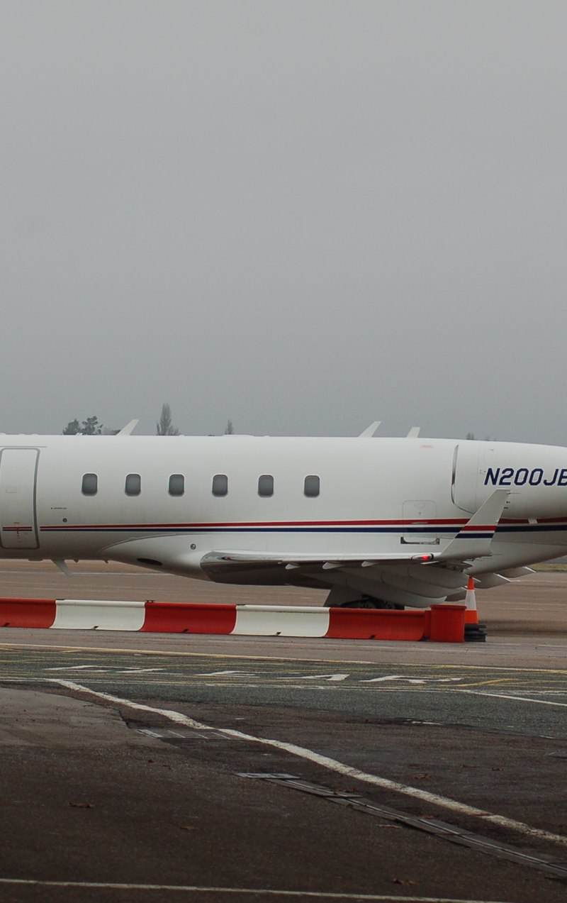 N200JB - Business jet