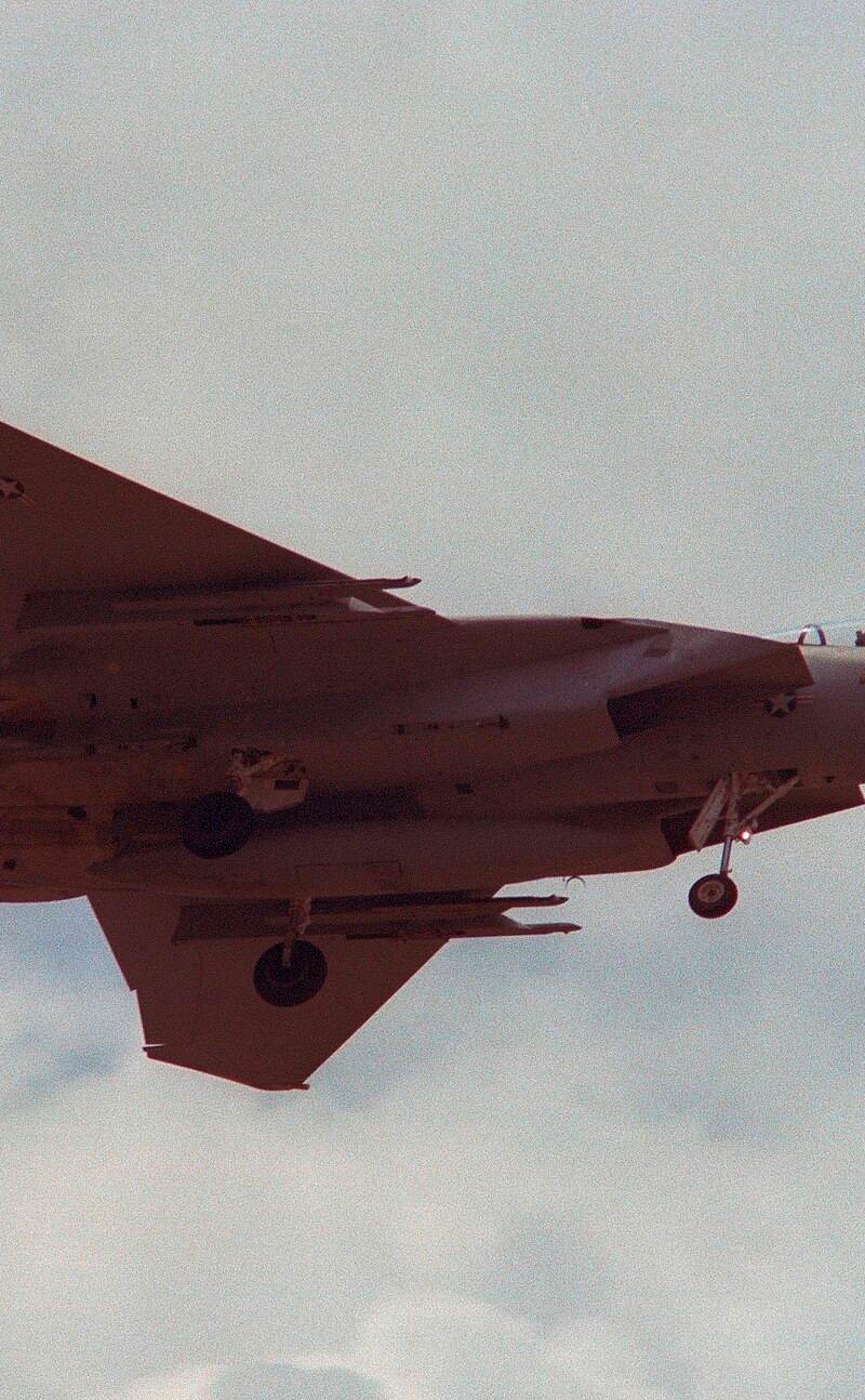  - Twin-engine aircraft