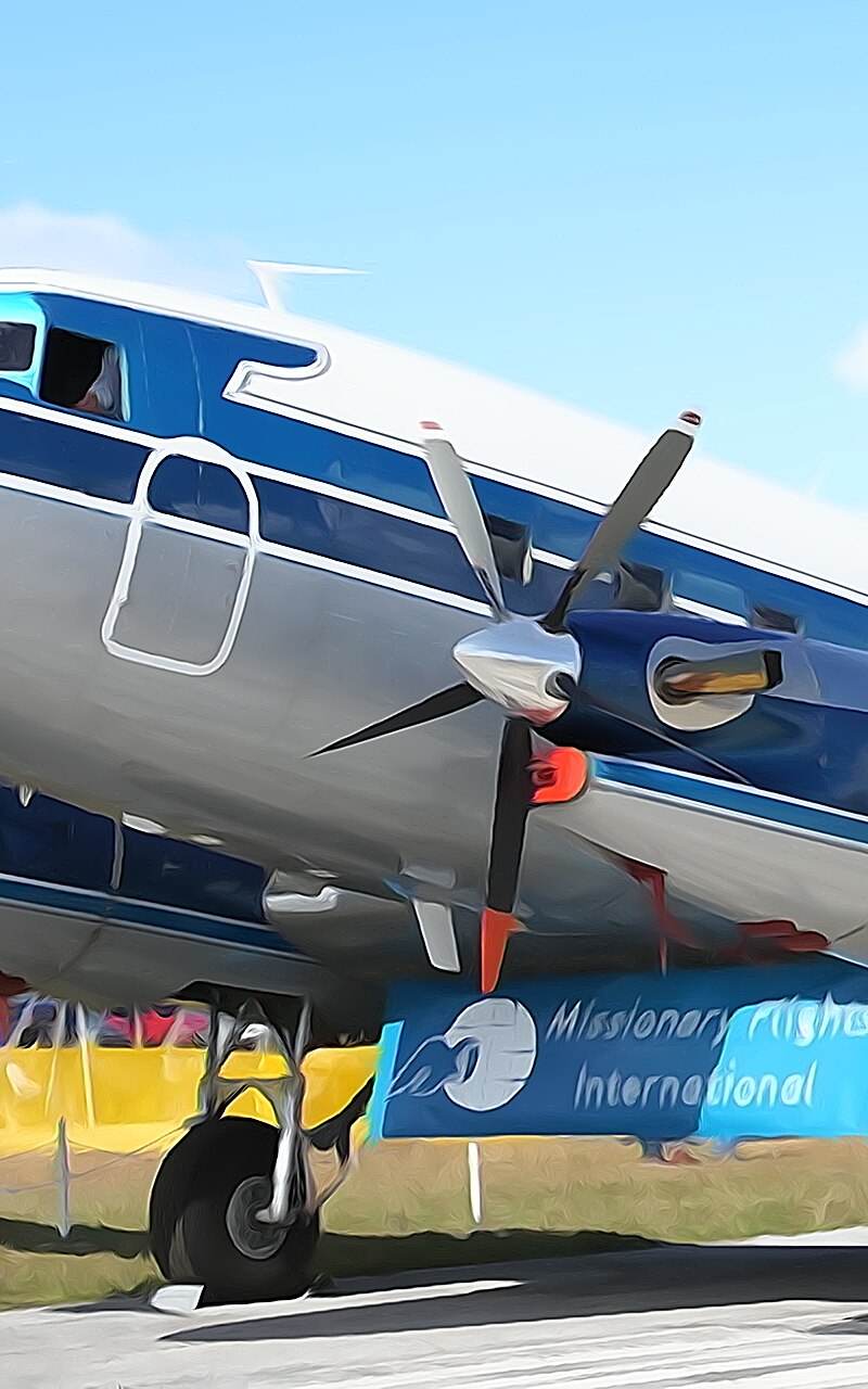 N200MF - Twin-engine aircraft