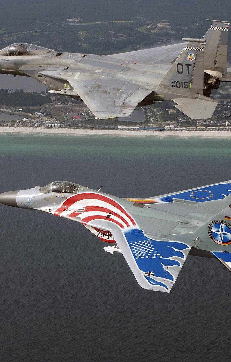  - Twin-engine aircraft