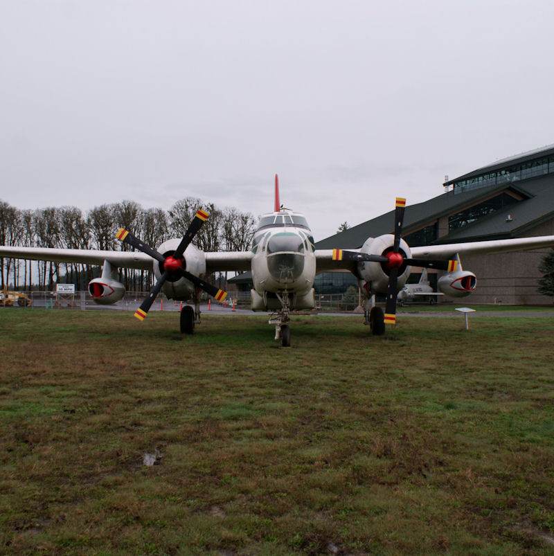  - Twin-engine aircraft