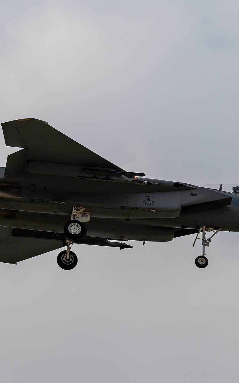  - Aircraft