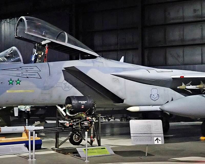  - Twin-engine aircraft