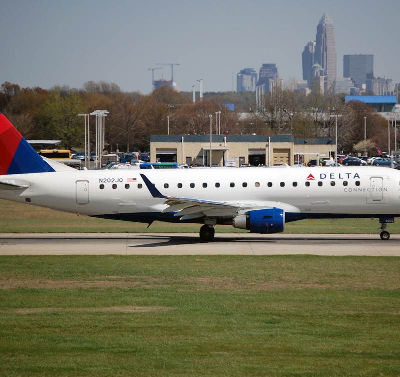 N202JQ - Embraer