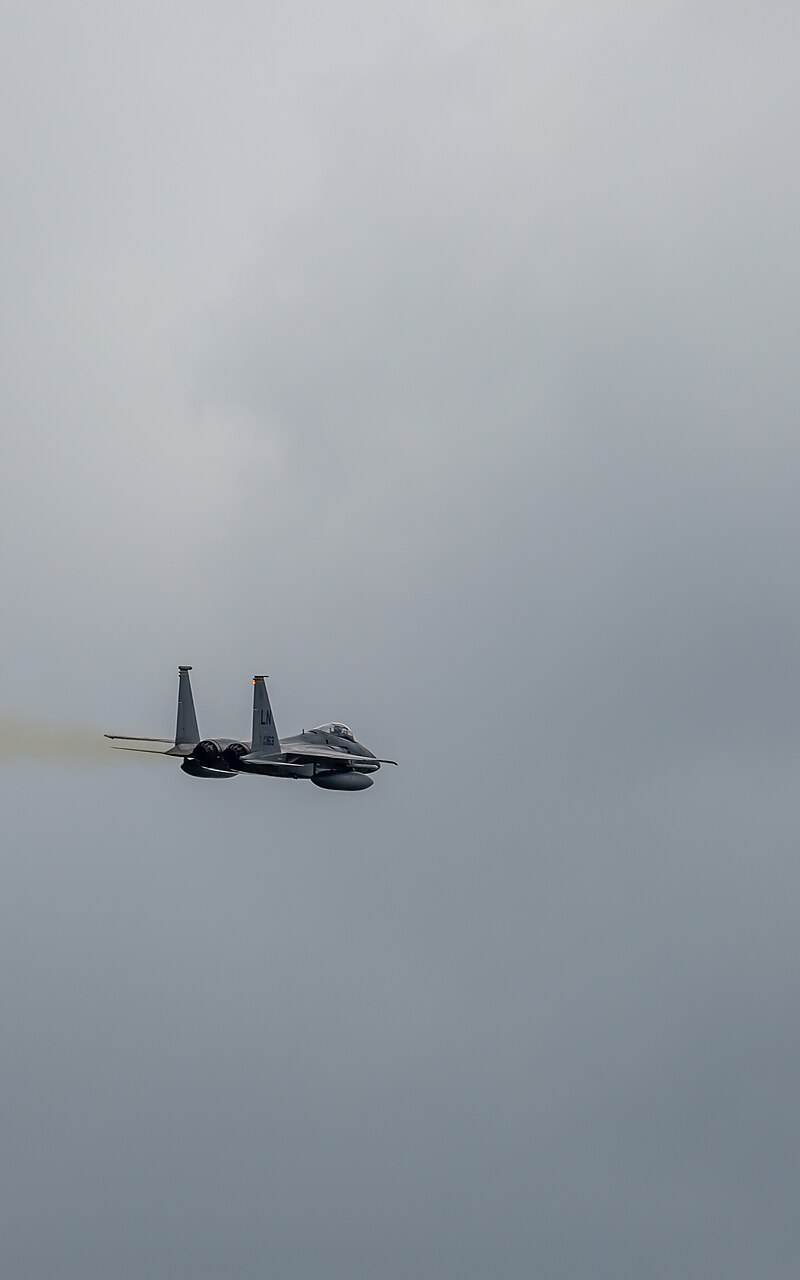  - Twin-engine aircraft