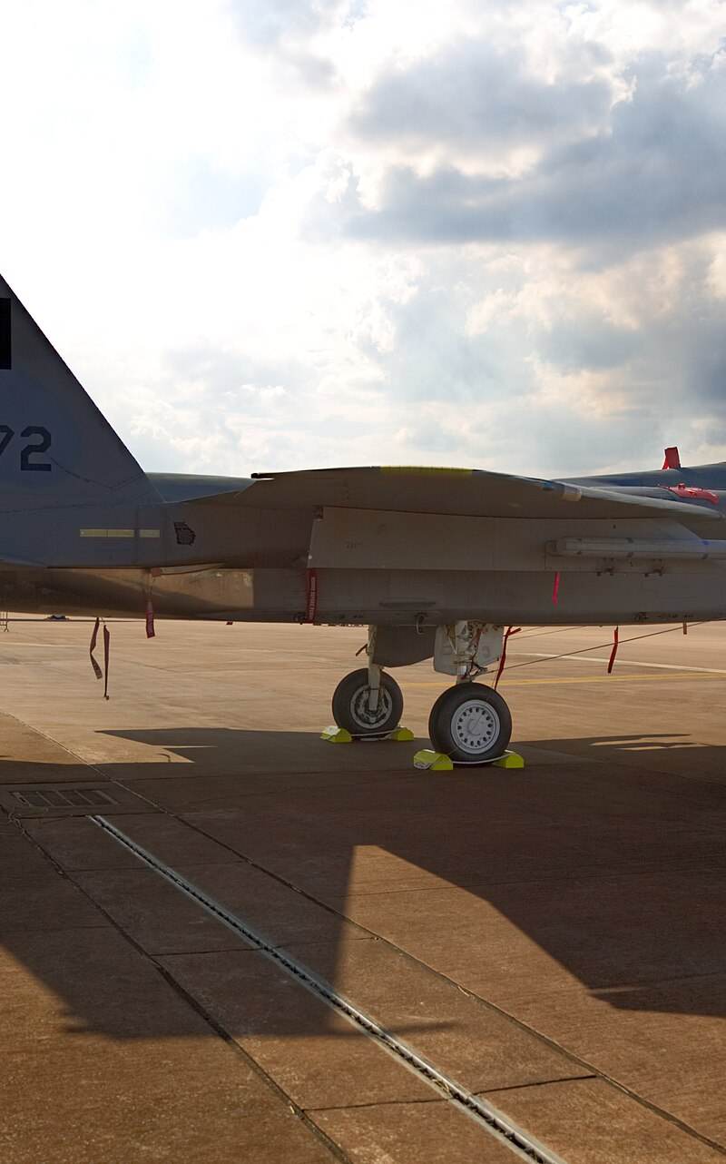  - Twin-engine aircraft