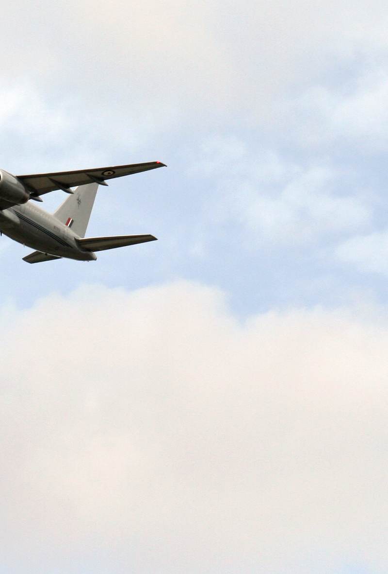  - Twin-engine aircraft