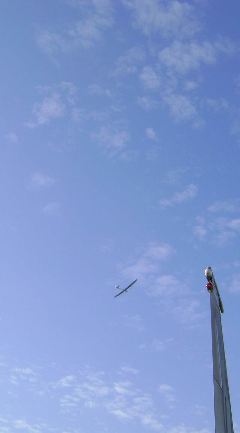 - Glider