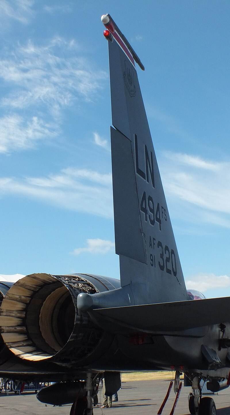  - Twin-engine aircraft