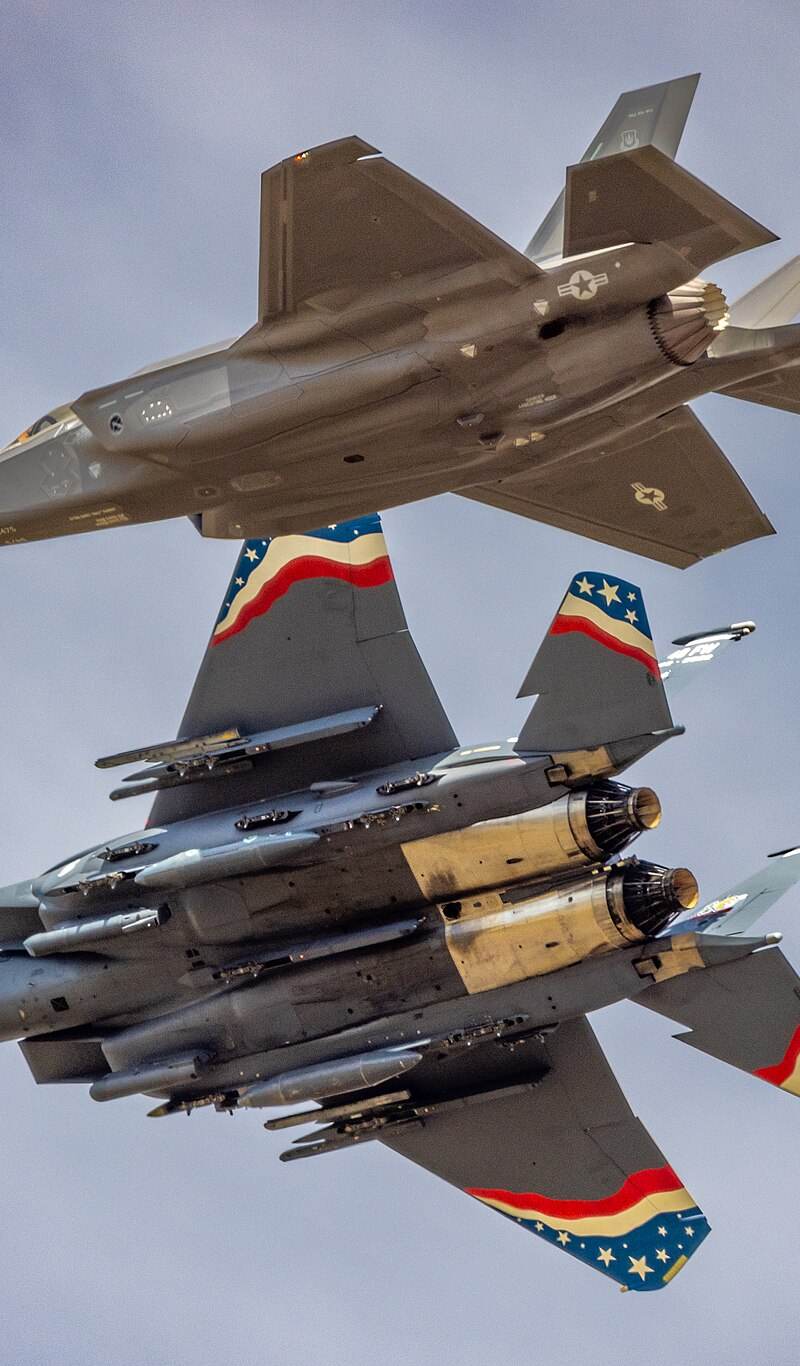  - Twin-engine aircraft