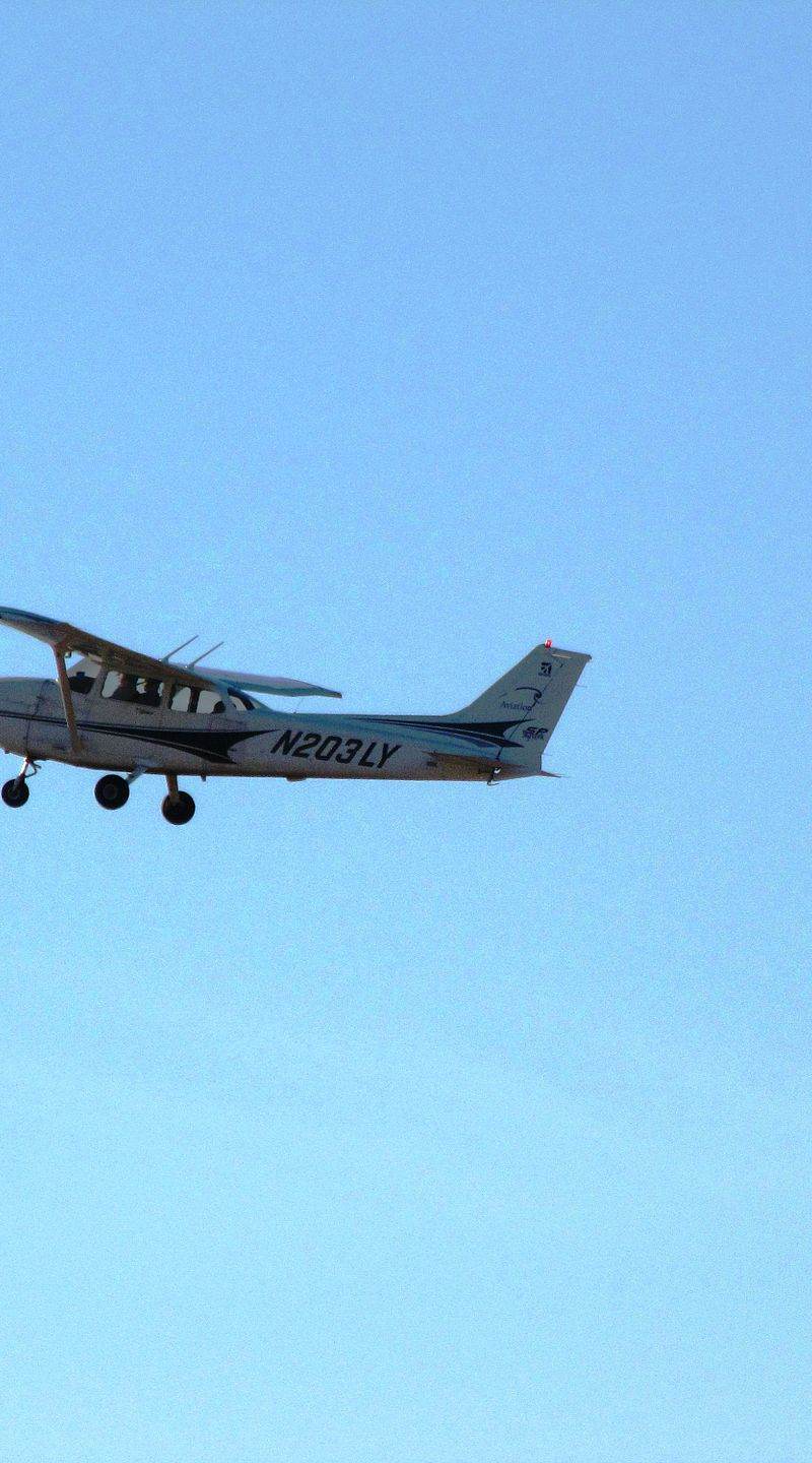 N203LY - Cessna