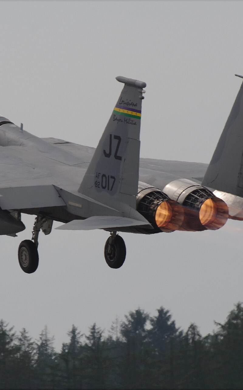  - Twin-engine aircraft