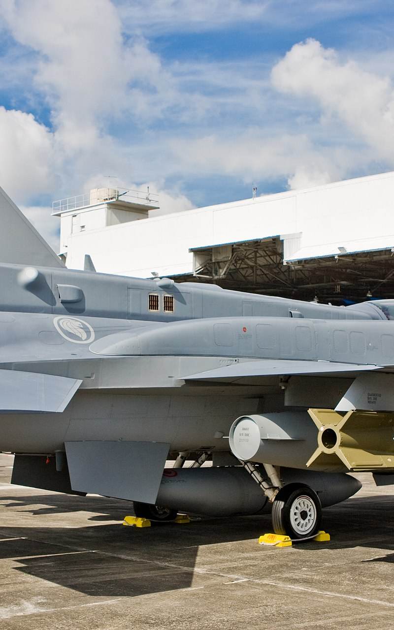  - Single-engine aircraft