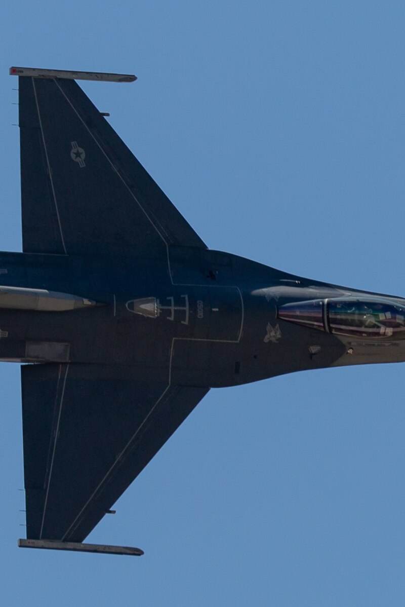  - Single-engine aircraft