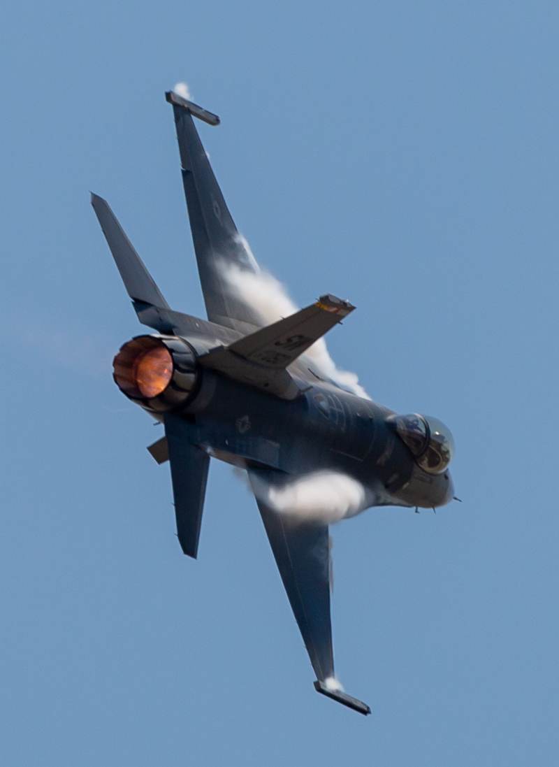 - Single-engine aircraft