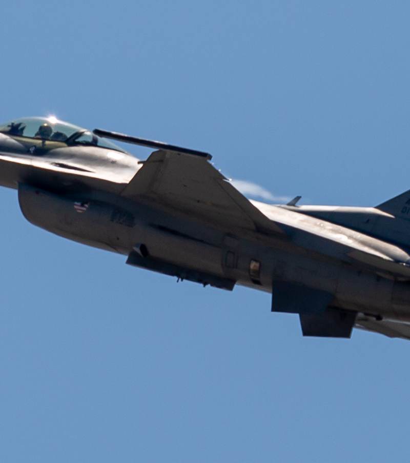  - Single-engine aircraft