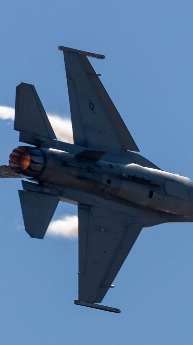  - Single-engine aircraft