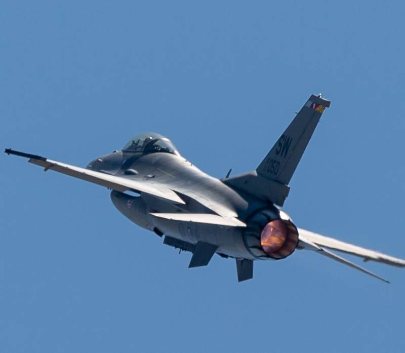  - Single-engine aircraft
