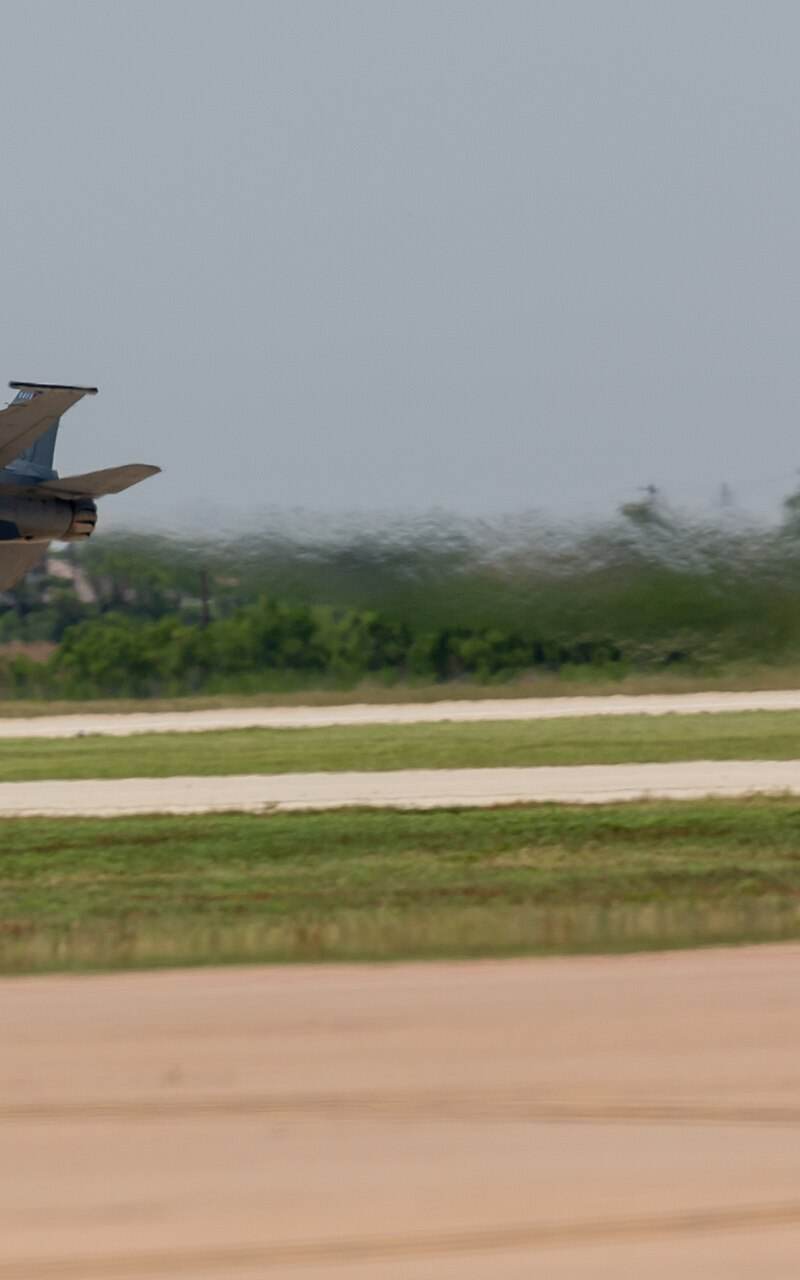  - Single-engine aircraft