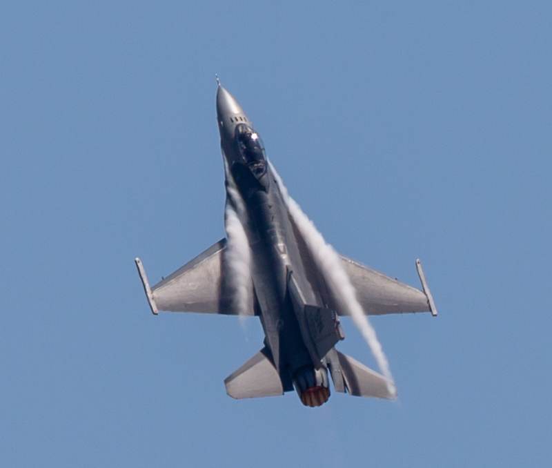  - Single-engine aircraft