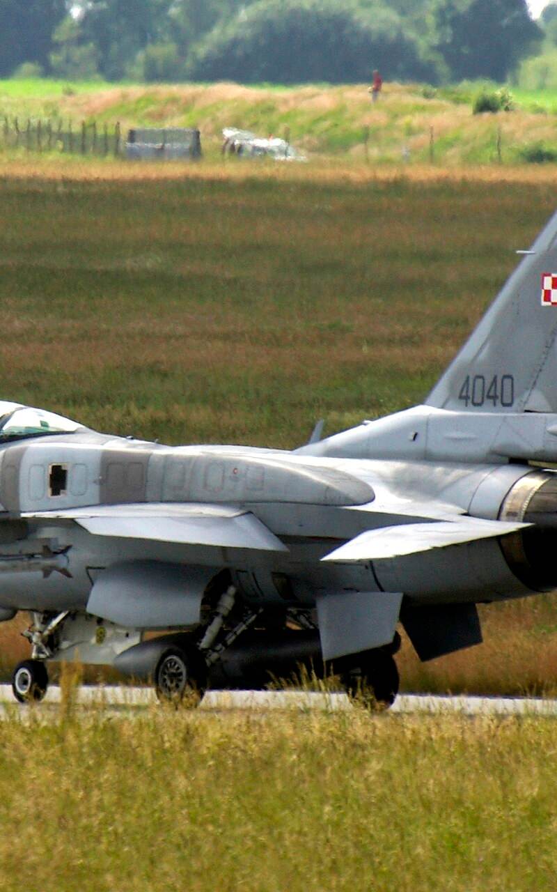  - Single-engine aircraft