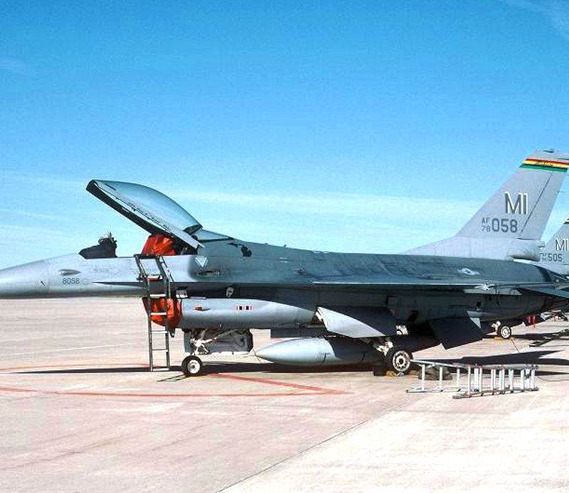  - Single-engine aircraft