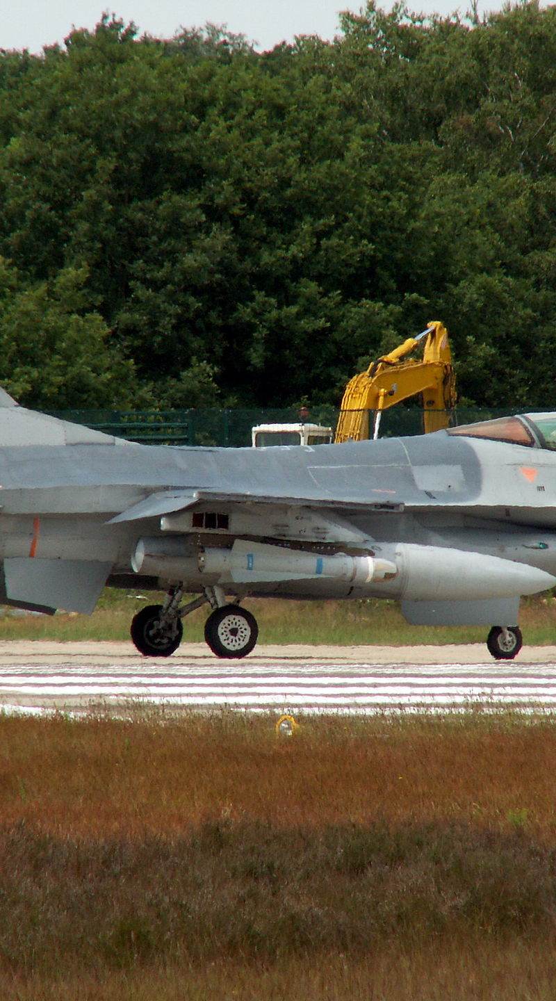  - Single-engine aircraft