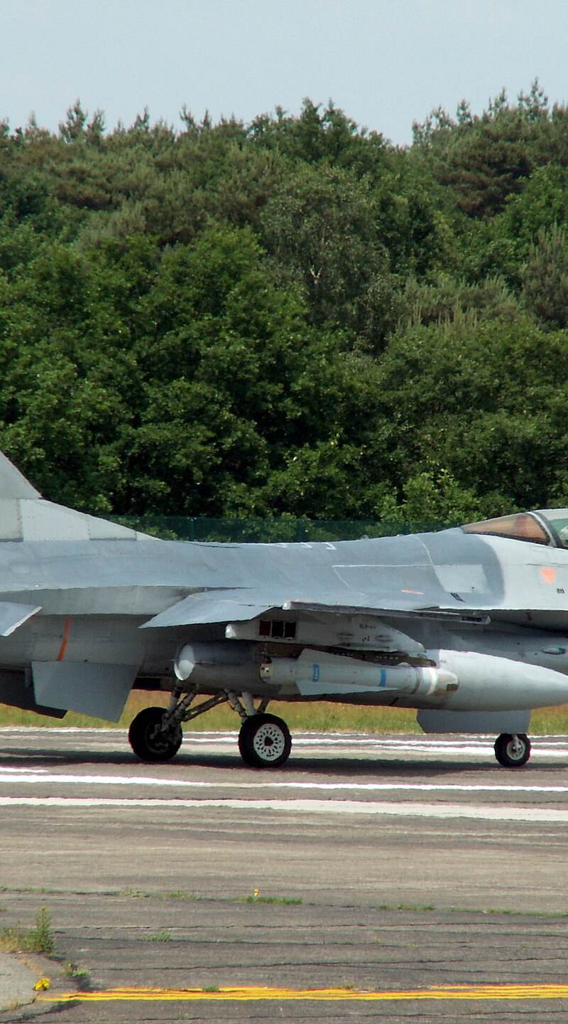  - Single-engine aircraft