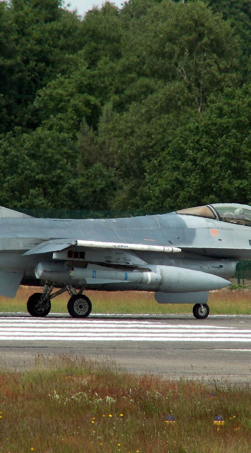  - Single-engine aircraft