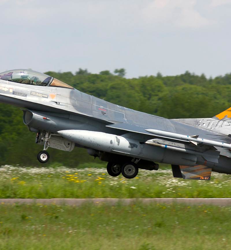 - Single-engine aircraft