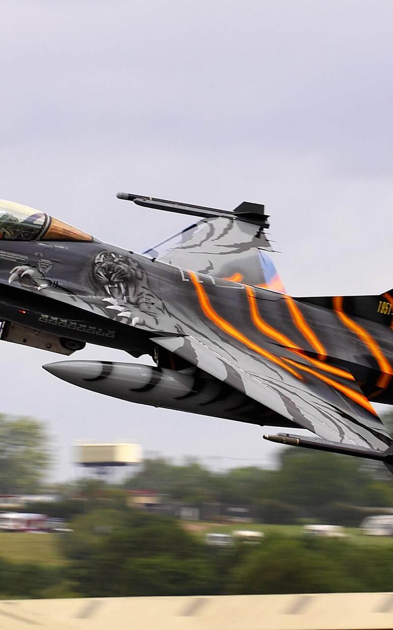  - Single-engine aircraft