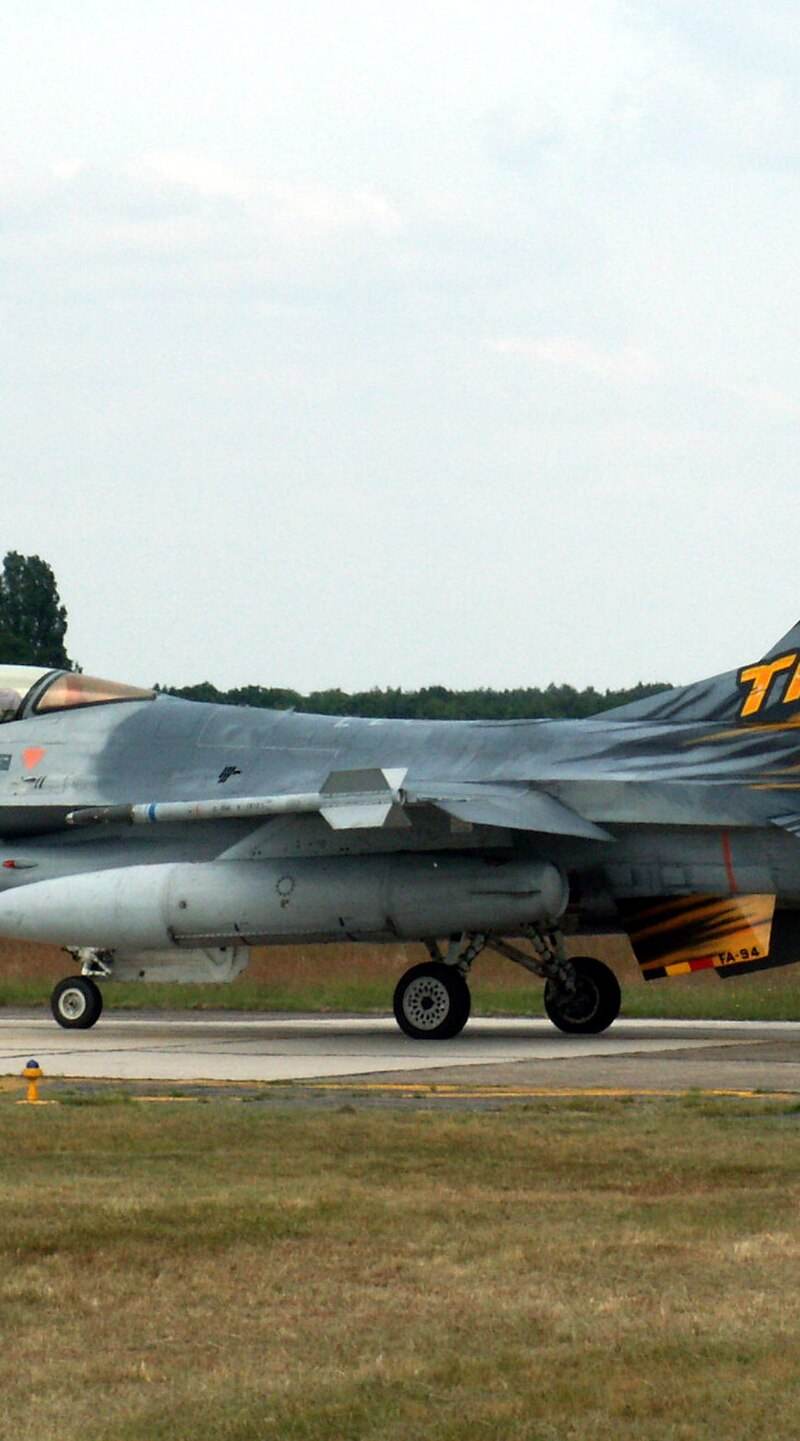  - Single-engine aircraft