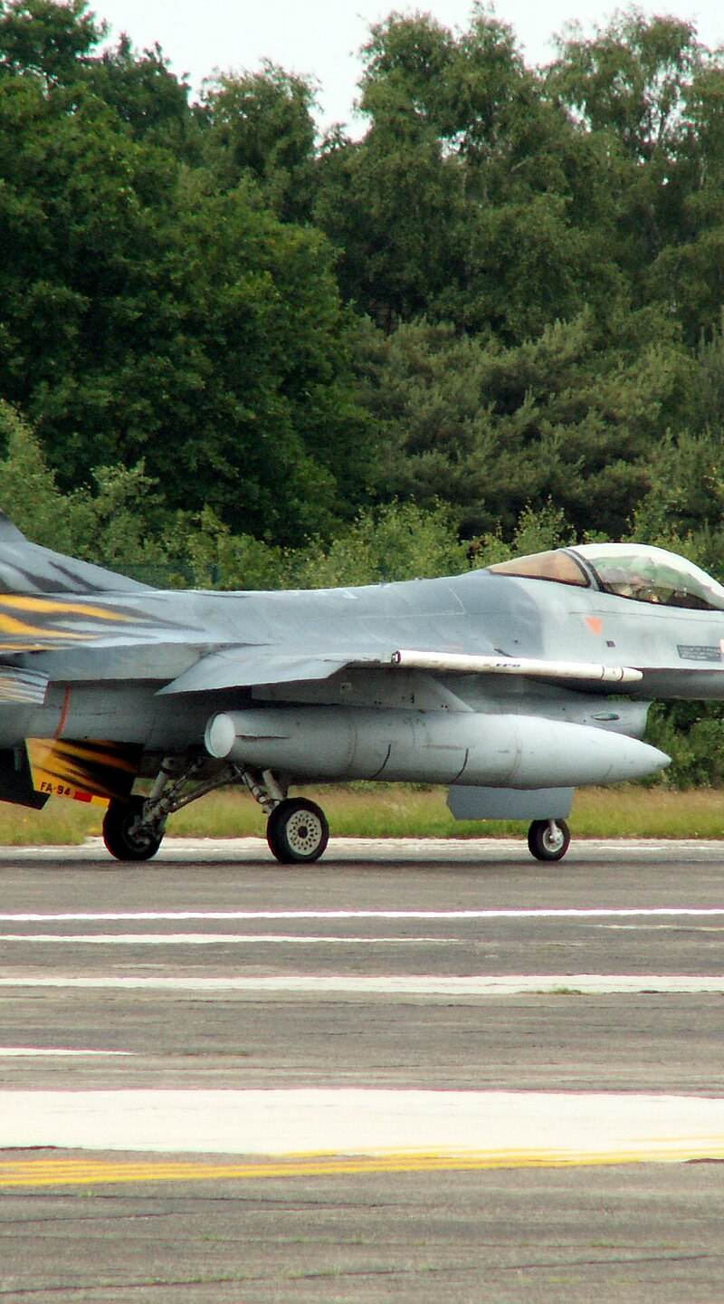  - Single-engine aircraft