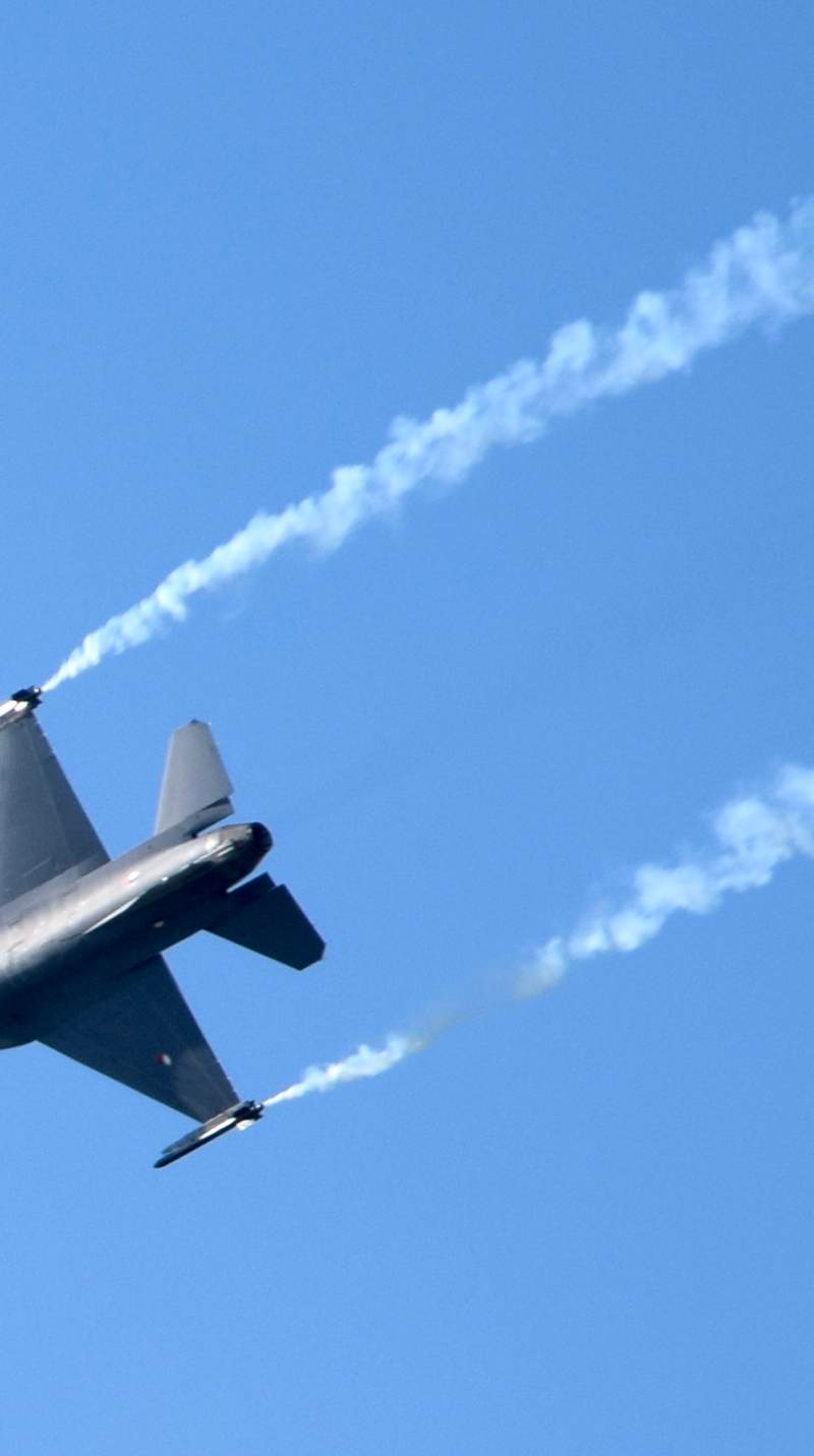  - Single-engine aircraft