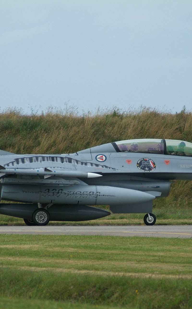  - Single-engine aircraft